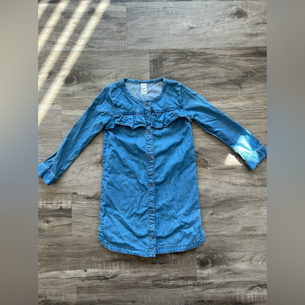Girls 6t denim dress.